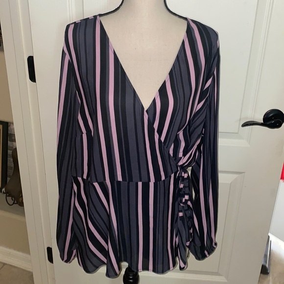 TORRID GRAY PURPLE SHEER FAUX WRAP LONG SLEEVE LADIES BLOUSE SIZE 2 - Picture 4 of 11